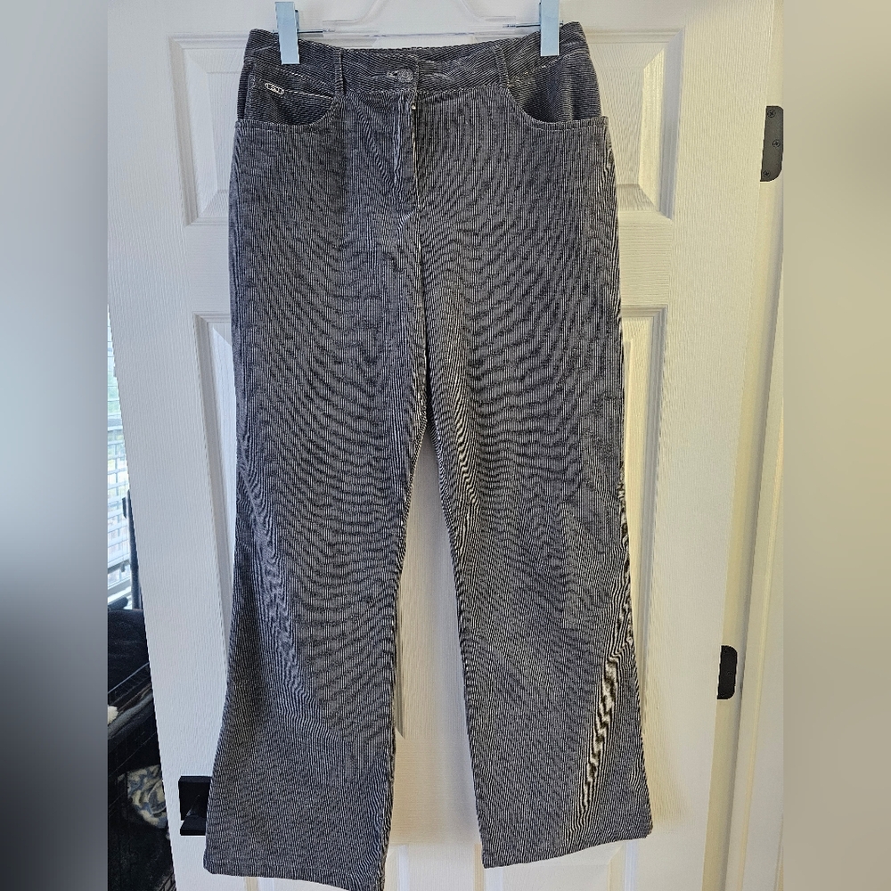 St. John Sport Gray Corduroy Ladies Jeans - Picture 1 of 5